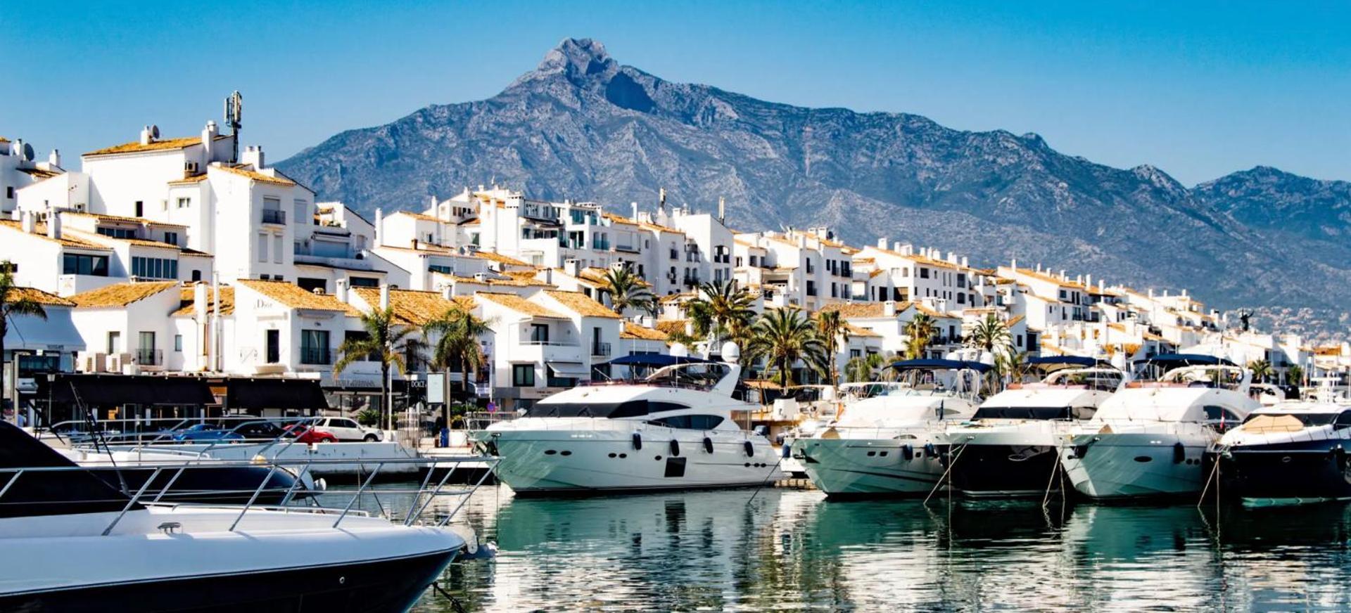 In Golden Mile / Puerto Banus * Marbella