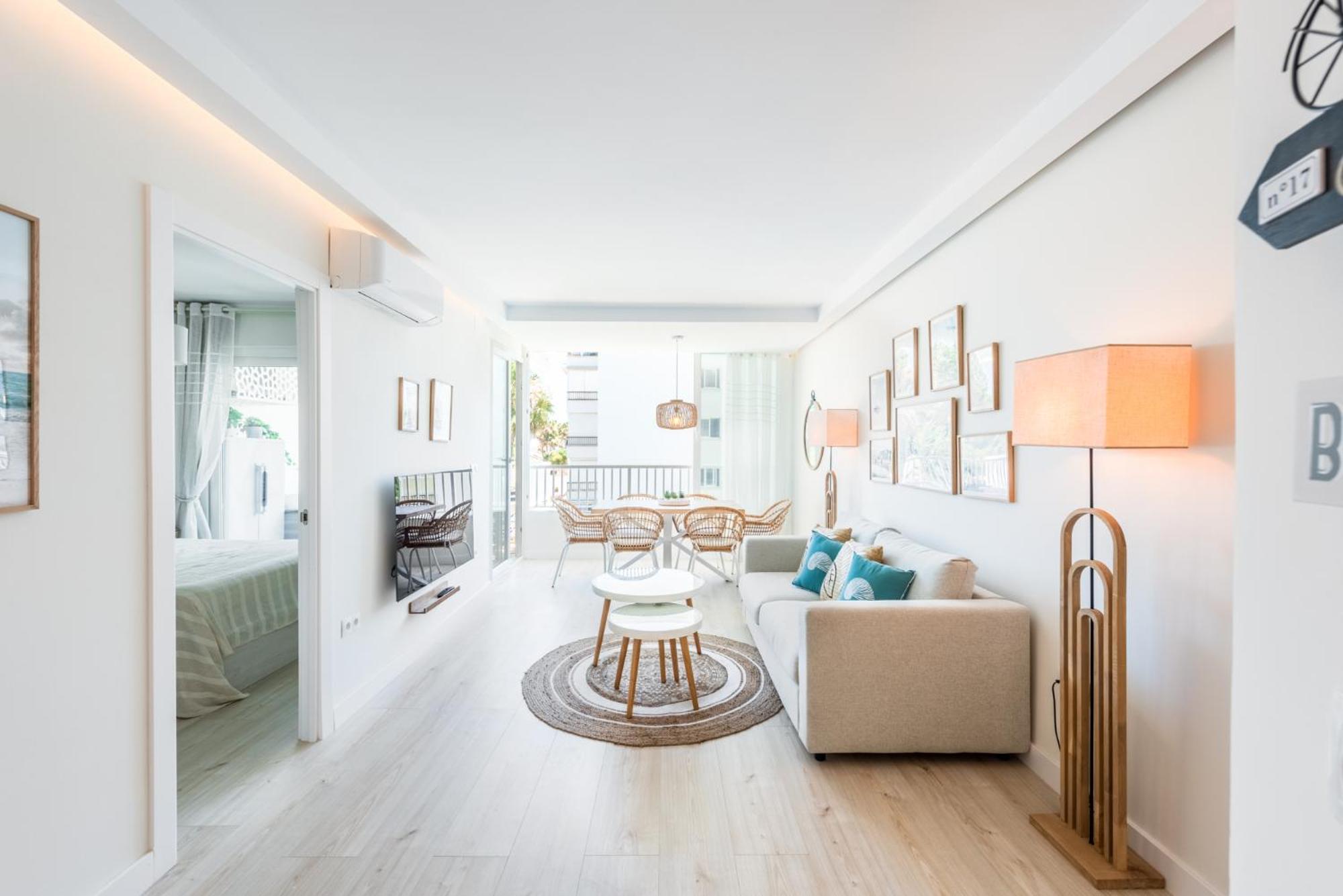 Apartment In Golden Mile / Puerto Banus *